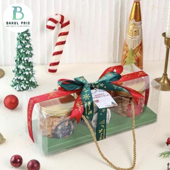

Ready Hampers Natal 3 Jar Kue Kering Christmas Box Souvenir Cookies Chocolate