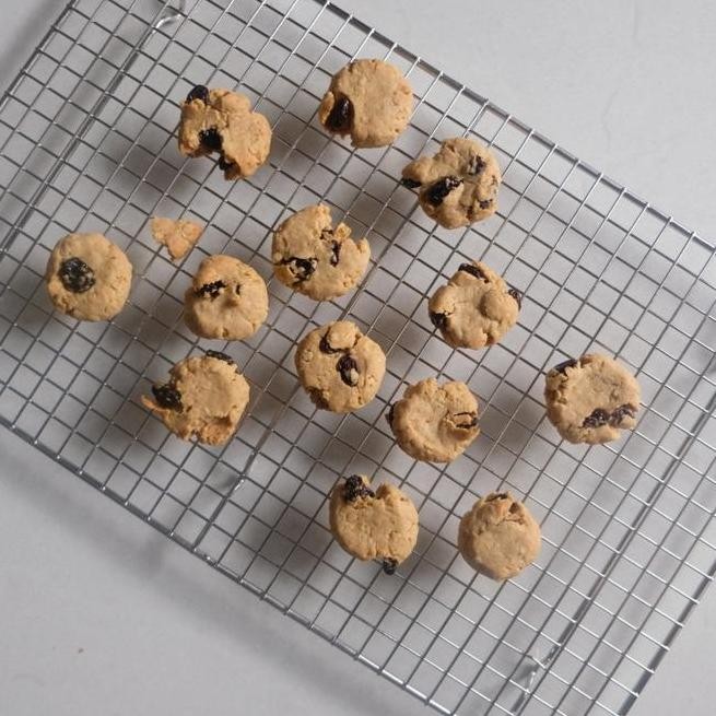 

Oatmeal Raisin Dear Mrs. Duck Butter Cookies - Kue Kering Lezat Stok Terbatas