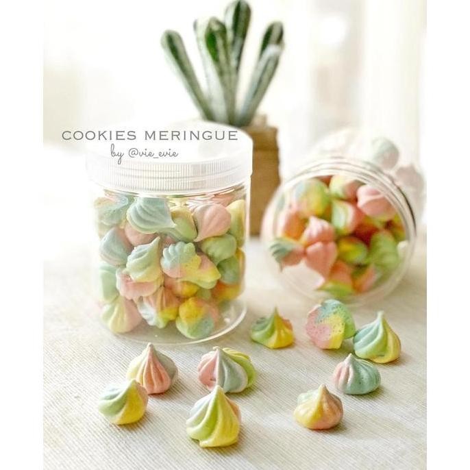 

Cookies Meringue Kukis Renyah Manis Lembut Putih Telur Stok Terbatas