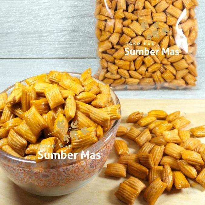 

Kue Pang Pang / Kue Bantal Jadul Manis 500gr Kiloan Stok Terbatas