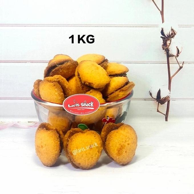 

Snack Kue Nanas Nastar Hati 1000gr - Kue Kering Manis Gurih Renyah Stok Terbatas