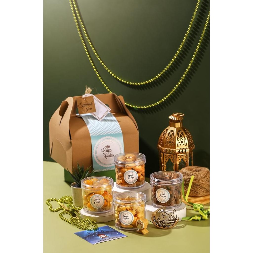 

Griya Cookies Paket Premium - Kue Kering Lebaran Murah Berkualitas Stok Terbatas