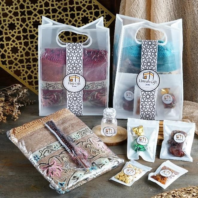 

Oleh Oleh Umroh Premium Hampers Tas Pvc Doff Haji Gift Souvenir Arab Saudi Unik Sajadah Motif