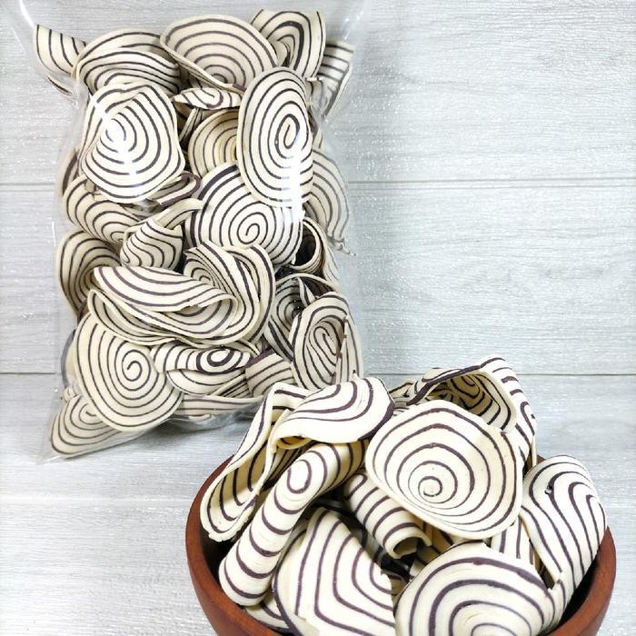 

FF Dried Snacks Keripik Kuping Gajah Lebar 2 Varian Coklat Dan Vanila 250gram Snack Camilan makanan Halal