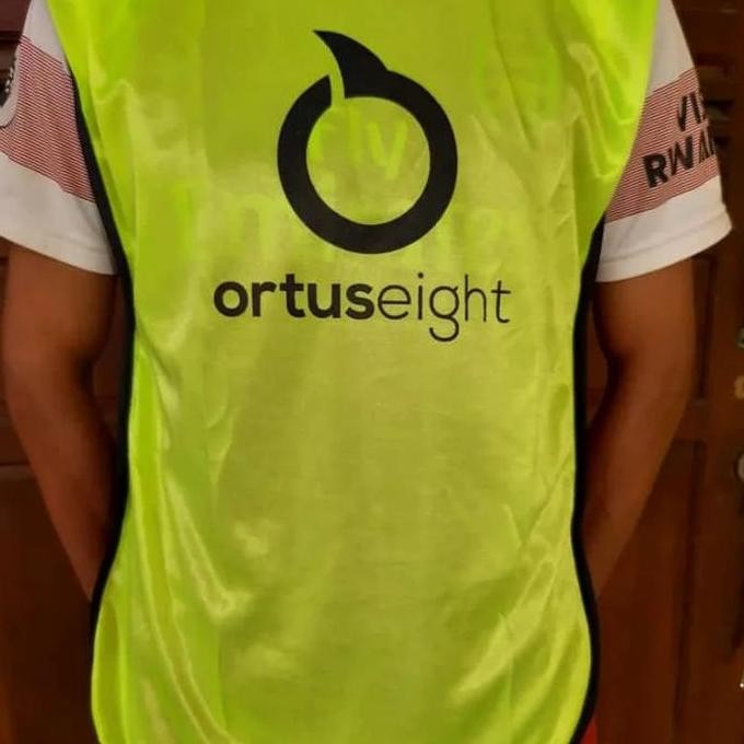 Rompi Latihan Sepak Bola Jaring Pakai Karet