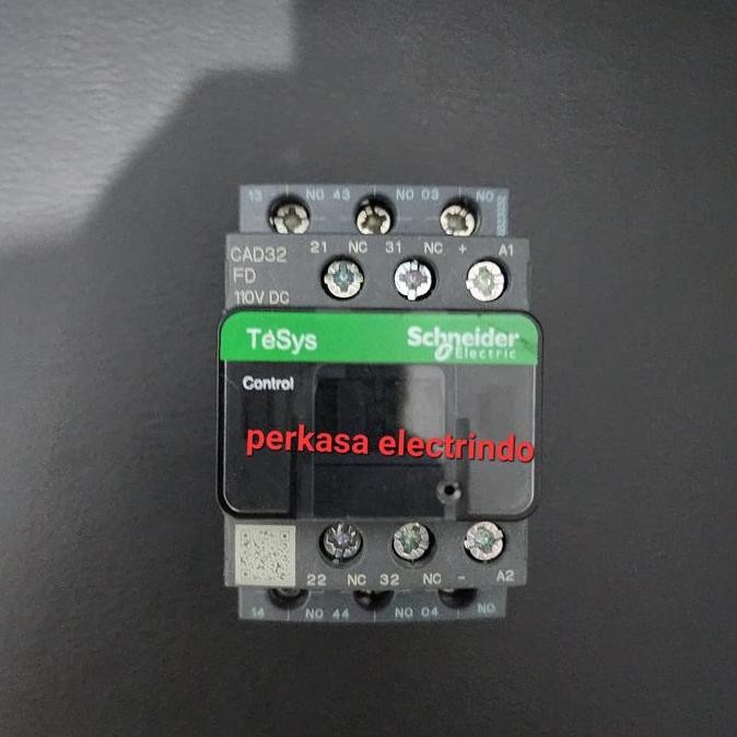 BEBAS ONGKIR - Kontaktor Schneider CAD32FD Contactor CAD32 110V DC