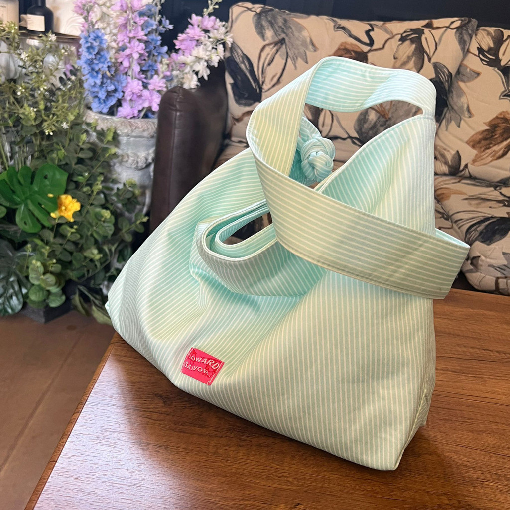 【TasBagus】【COD】Versi Korea Dari Tas Belanja Kuliah Bergaris Sederhana Musim Panas Hijau Mint Ins Kap