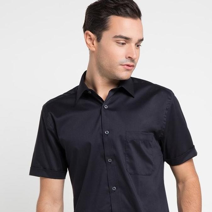 VALINO KEMEJA PUTIH PRIA LENGAN PENDEK (2 WARNA)