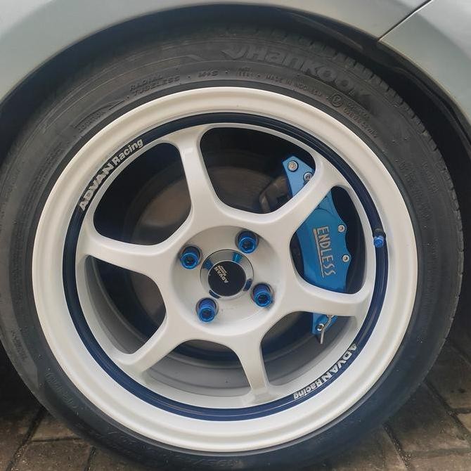 per custom ceper yaris depan setengah jari belakang 1 jari Original