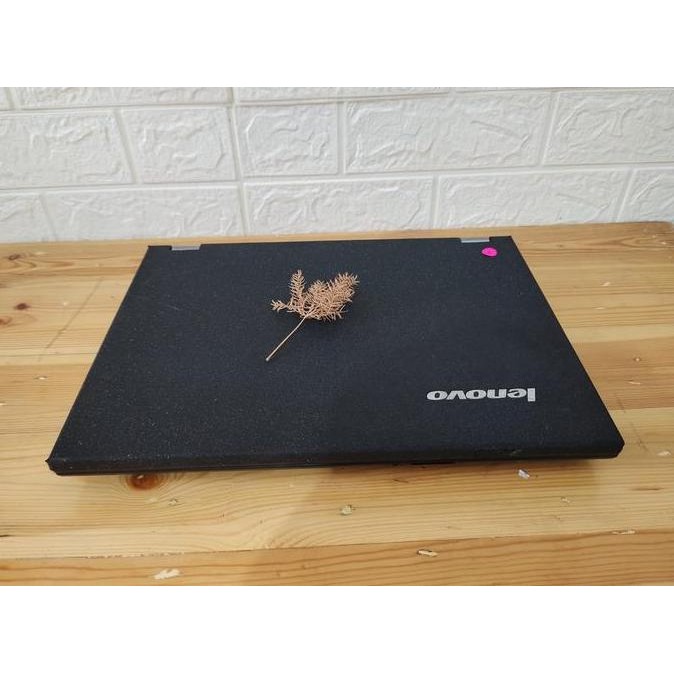 Lenovo E46.. Core I5.. Webcam Wifi Layar 14. Bat Ok.. Muluss Co