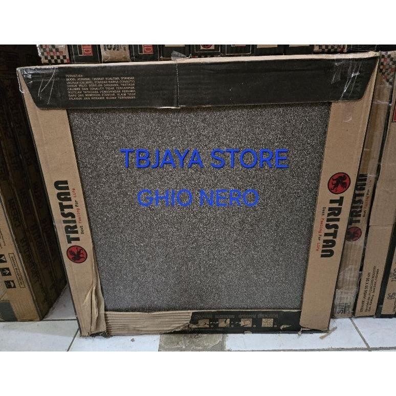 KERAMIK LANTAI DINDING KESET 50X50 MODEL BATU ALAM MOTIF BATU POLOS aSt