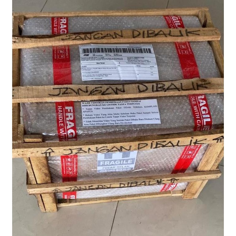 

PACKING KAYU SIZE BESAR UNTUK PACKING EKSPEDISI ORIGINAL DAN TERPERCAYA