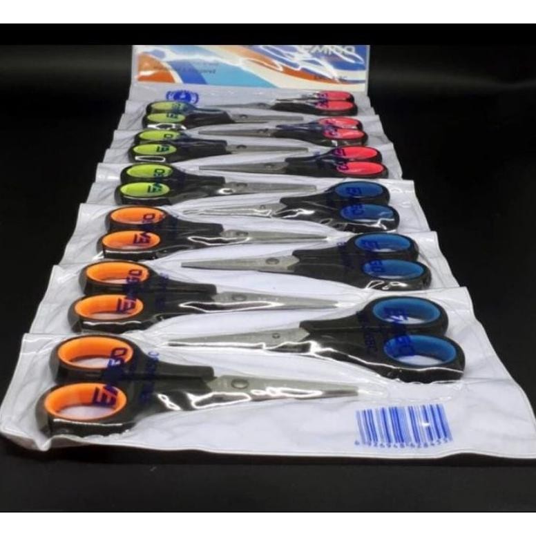 

New Arrival Gunting Renteng Warna Isi 12Pcs New Arrival