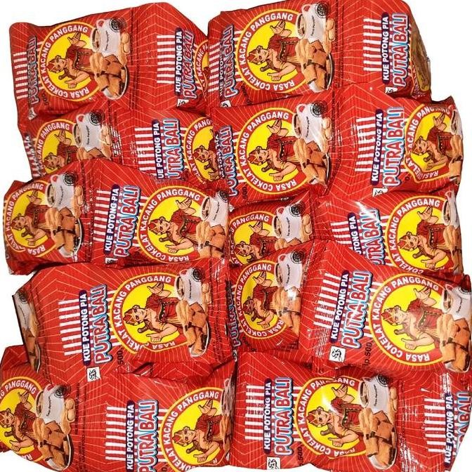 

JH8 [1 Dus / 100pcs] Cemilan Kue Potong Pia Putra Bali Snack Jadul Rasa Coklat Kacang Panggang Manis