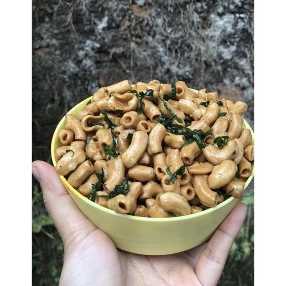 

ID | 1/4 KG MAKARONI BANTET DAUN JERUK 250 GRAM - TIDAK KERAS - DAUN JERUK