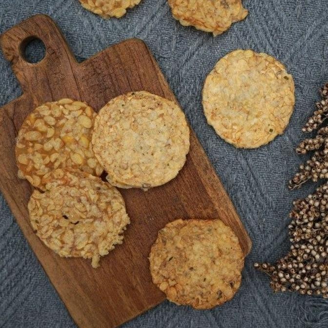 

paket kripik tempe keripik khas malang packing kardus dan buble wrap