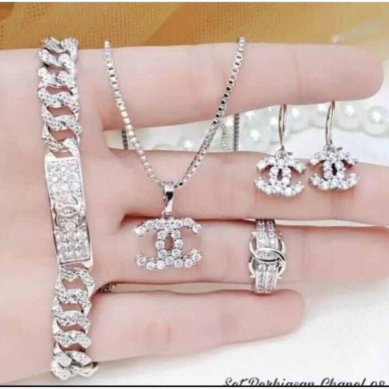 1 set perhiasan wanita model terbaru titanium silver anti luntur anti karat DiM