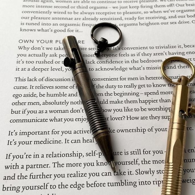 

TERMURAH - Pulpen Aesthetic / Pena Aesthetic / pulpen / bolpoin / Gold Brass / MINI PEN Pen