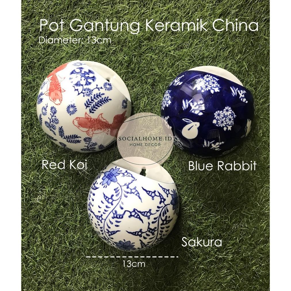 Pot Keramik Gantung Dinding Tempel China Putih / Porcelain