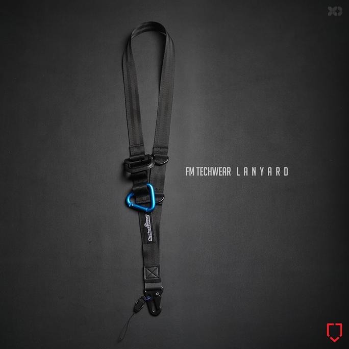 

[SOSHOP] TECHWEAR LANYARD GANTUNGAN KUNCI MOTOR FM SPEXD24 BLACK/BLUE XMAX FORZA NMAX CBR