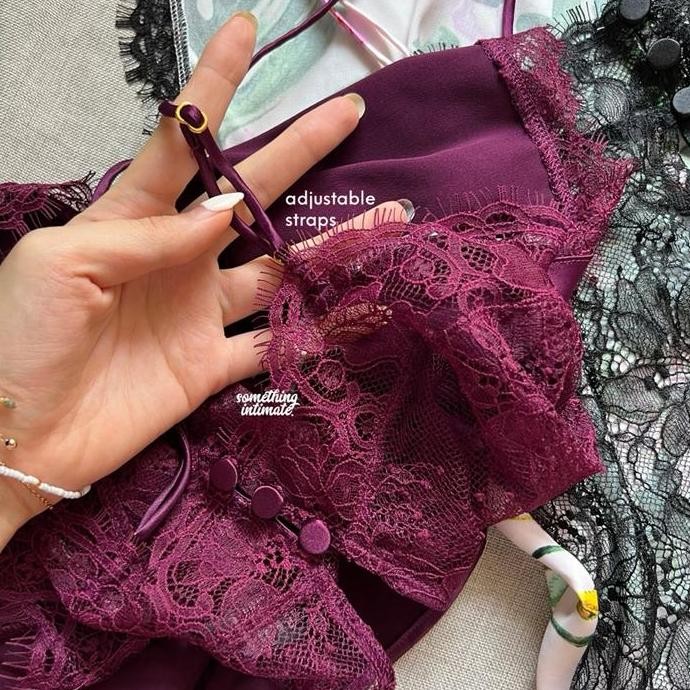 New Product - Victoria Secret Flyaway Lace Satin Silk Cami Pajamas Tanktop Vs Tank Calista Collectio