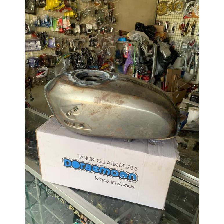Tangki Tengki CB Pres CB100 CB Glatik Doraemon Model Tutup Ninja