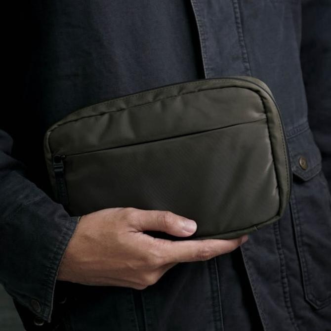 [ ASTORE ] Incase Nylon Accessory Organizer Pouch Bag (INTR400402) | Pouch Bag pria | Tas Tangan pri