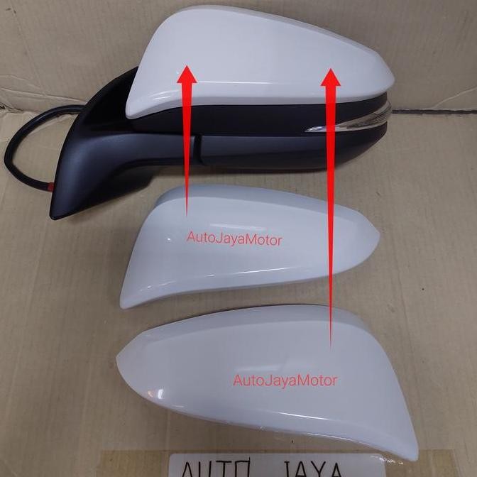 * Cover Spion Toyota Voxy