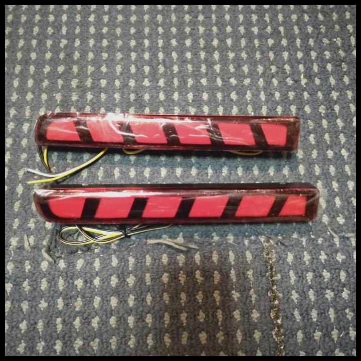 BEST DEAL LAMPU LED REFLEKTOR BEMPER BELAKANG MOBIL RUSH 2011-2017 