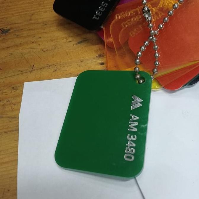 

acrylic hijau merk AM 3480 3mm x 122cm x 244cm