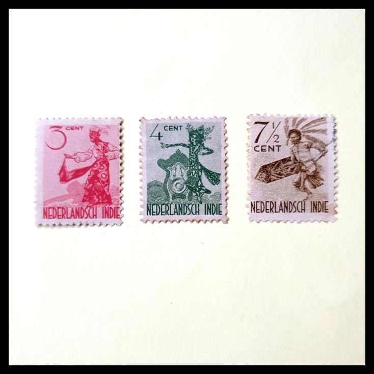 

TERBARU PRANGKO NED INDIE N-54. 1949. TARIAN DAERAH. SET LENGKAP (3V) HARGA KAT. 70K