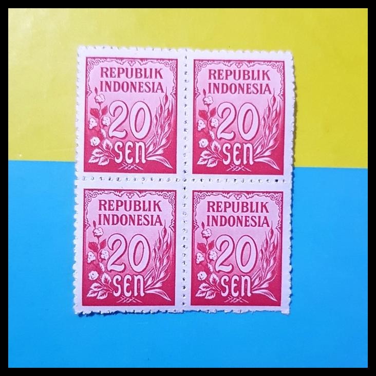 

GRATIS ONGKIR PRANGKO INDONESIA 1951. PADI-KAPAS. 20 SEN BLOK-4 DENGAN MARGIN. LUX !!!!