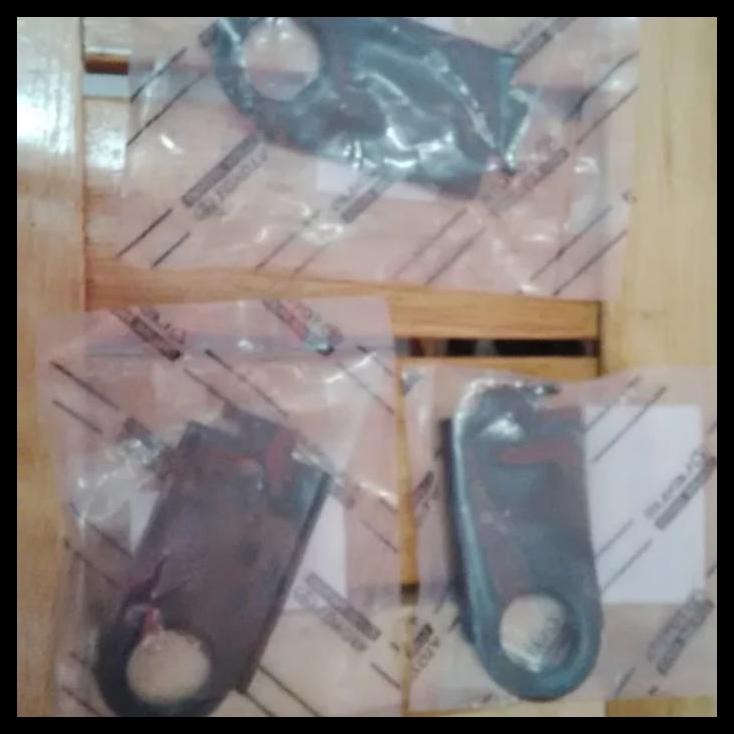 DISKON BREKET RADIATOR AVANZA XENIA THN LAMA ORI 1PC 