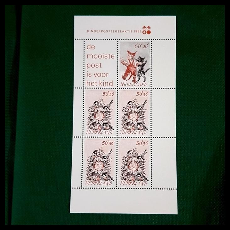 

GRATIS ONGKIR PRANGKO TEMA ANAK2 DARI BELANDA 1982. HARGA KAT. 3.50 (RP 56.700,-)