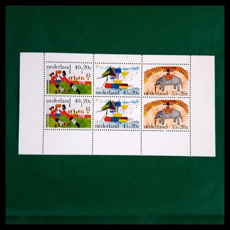 

TERMURAH PRANGKO TEMA ANAK2 DARI BELANDA 1976. HARGA KAT. 4.00 (RP 64.800,-) !!!!!!