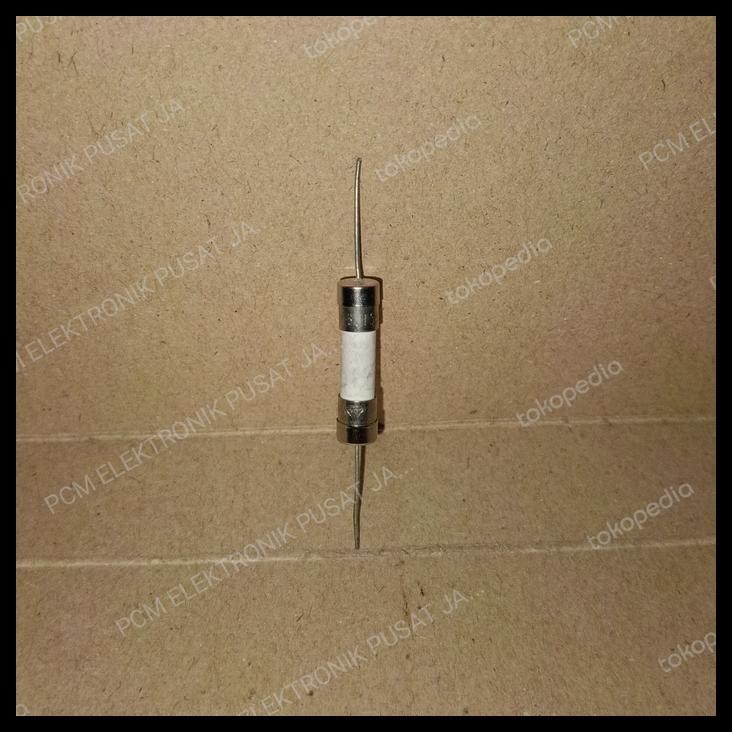 HOT DEAL 8090 FUSE SEKRING KERAMIK CERAMIC 3.15A 3,15A T3.15AH250V ADA KAKI 