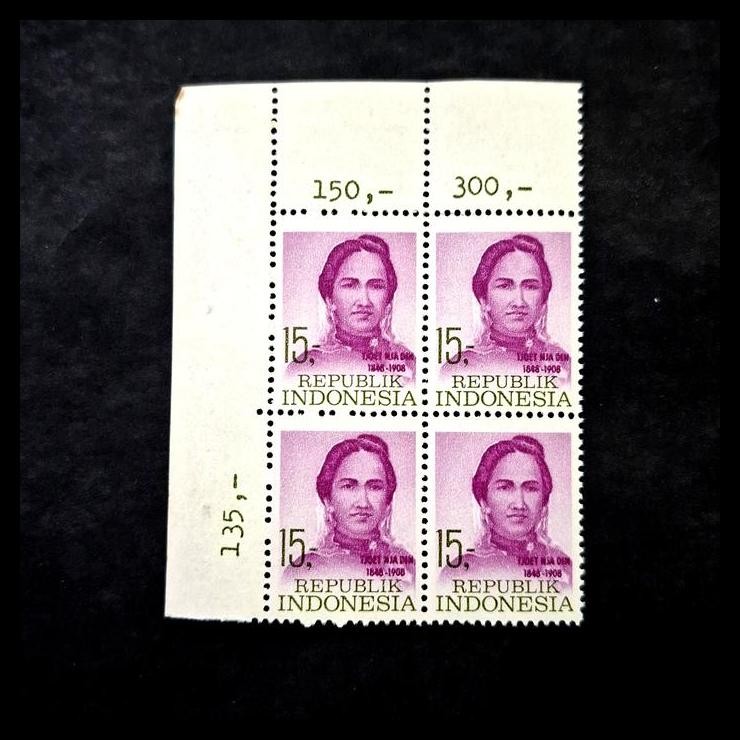 

HOT DEAL PRANGKO INDONESIA 1969. PAHLAWAN KEMERDEKAAN. TJOET NJA DIN 1846-1908. BLOK - 4. HARGA KATALOG RP 40K !!!!!
