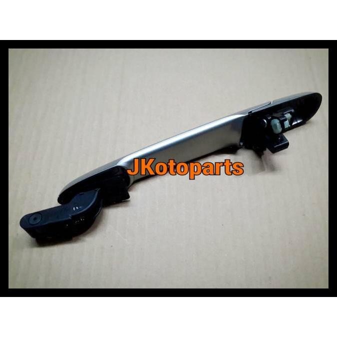 HOT DEAL HANDLE PINTU LUAR KANAN AVANZA VELOZ SILVER