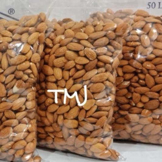 

Kacang Almond Kupas Panggangroasted 250Gr