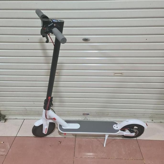 Skuter Listrik 8,5 Inch Remaja dan Dewasa