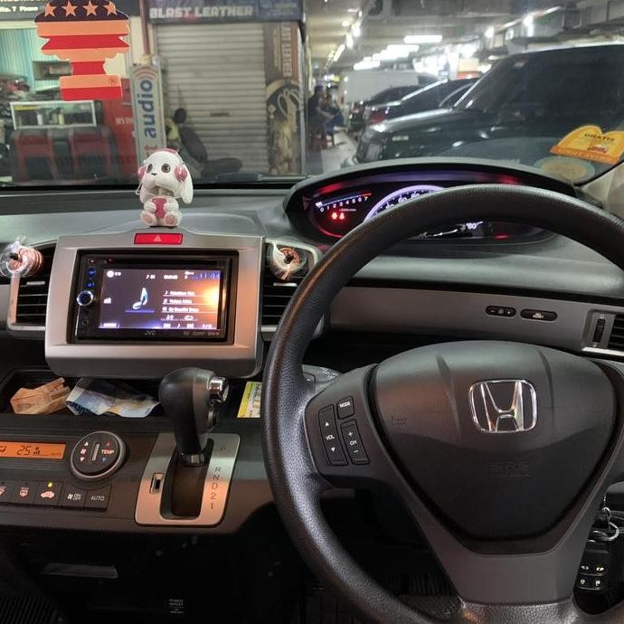 Stir Honda freed 2015 facelift