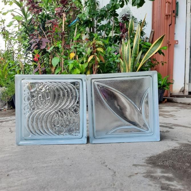 GLASSBLOCK MULIA / Glass block motif per dus (GOJEK)