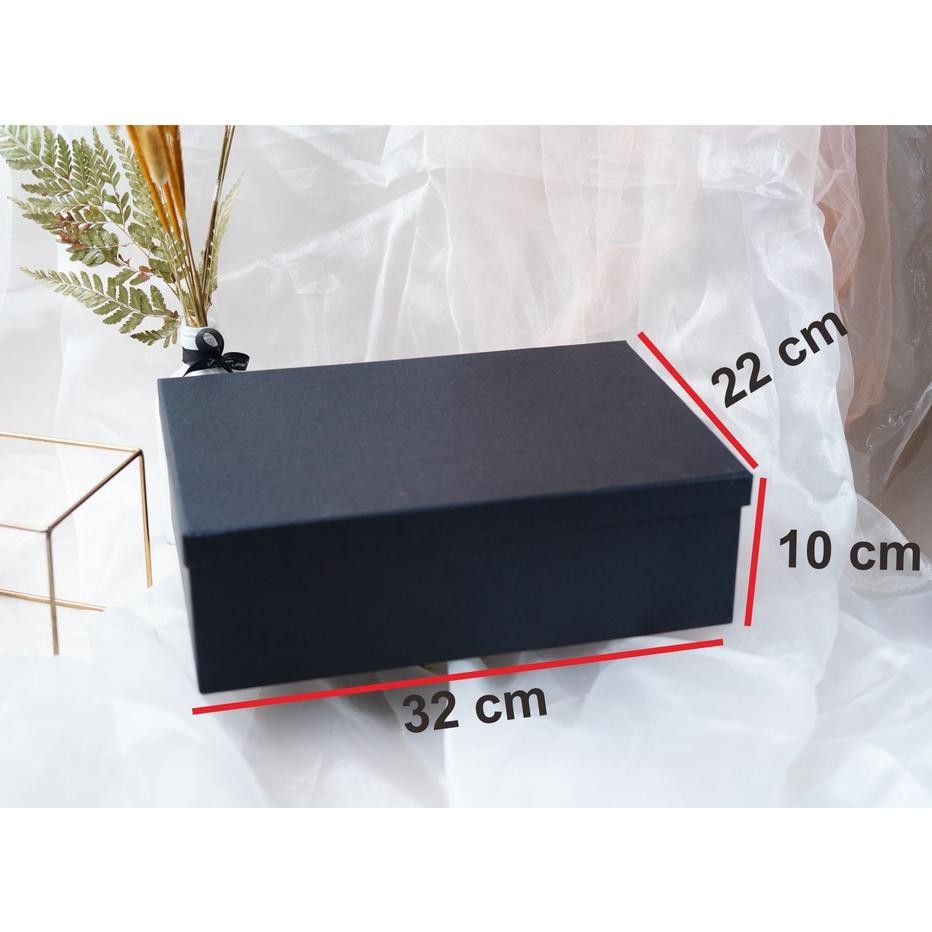 

Giftbox Hardbox Uk 32 X 22 X 10 Cm Gift Box Hardbox Souvenirhard Box Kado Hampers