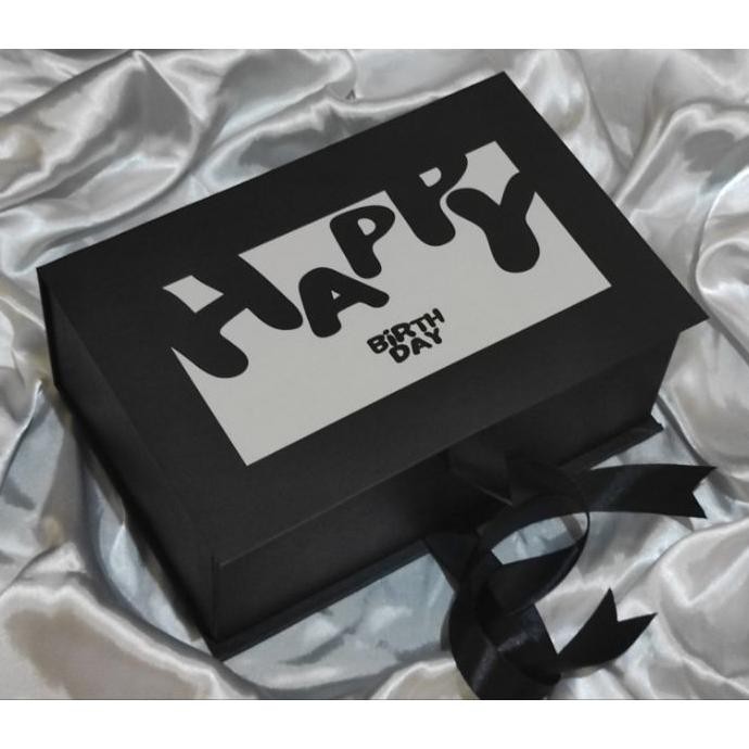 

Hardbox Box Kado Ulang Tahun Box Hampers Size 26 X 17 X 10 Cm