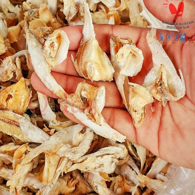 

Ikan Asin Bulu Mentok Mentah Kering Siap Goreng 250 gram Camilan Laut Madura Teman Santai Cocok Buat Oleh oleh Makanan Masakan Cemilan Snacks Keripik Kripik