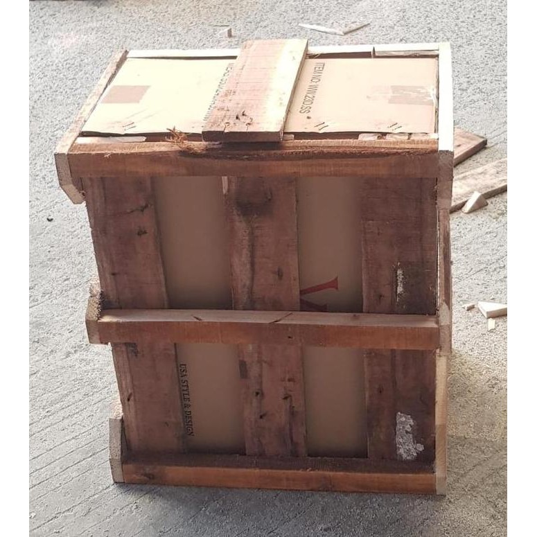 

Palet Kayu Untuk Packing Rak