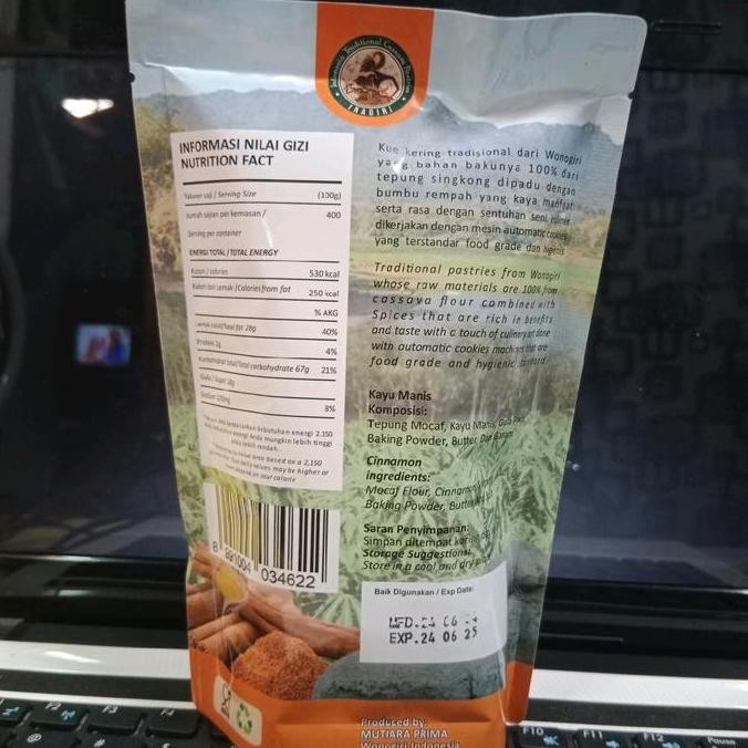 

Cookies Gluten Free Inagiri Kayu Manis Variant 100 Gram - Makanan Ringan Food Snack Cemilan Camilan Singkong