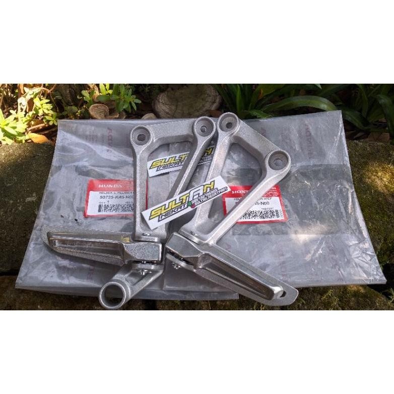Postep footstep foot step cbr k45 cbr150 ori 50715-k45-N00 50725-k45-N00