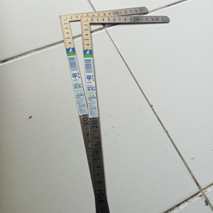 

Penggaris Siku 30 X 15Cm 12325 Shinwa Square Flat Polish New Stok