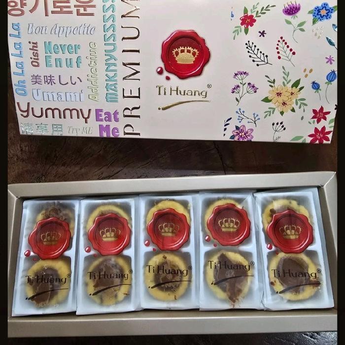 

Rkm Ti Huang Taart Nastar Premium Quality Oleh Oleh Khas Medan Varian Pineapple Nastar Keju Varian Durian Varian Cranberry Nanas Varian Coklatnutella Varian Kaaskoekjes Kaastengel Full Keju Snack Kue Kering Cemilan